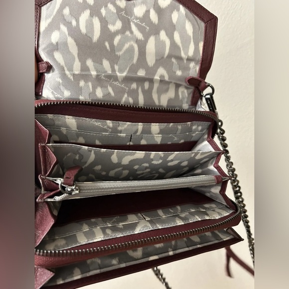 Aimee Kestenberg Delancey Wallet On a Chain in burgundy/red color. All leather. - Picture 4 of 4